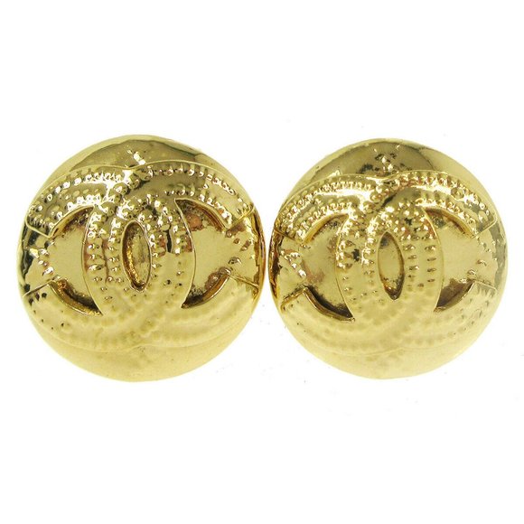 CHANEL CC Logos Button Motif Earrings Gold-Tone - Picture 1 of 4